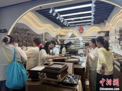 <strong>浙江外贸察看:以“变”应变 逆流中探新</strong> <strong>浙江外贸察看:以“变”应变 逆流中探新</strong>